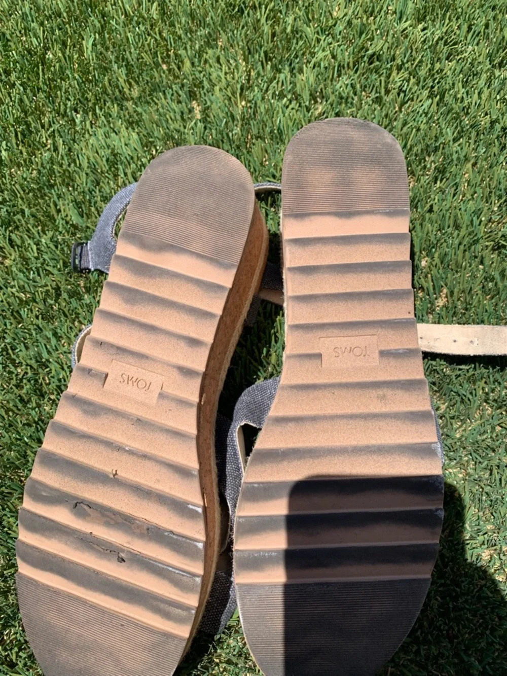 TOMS Women's Gray Crisscross Canvas Sandals
